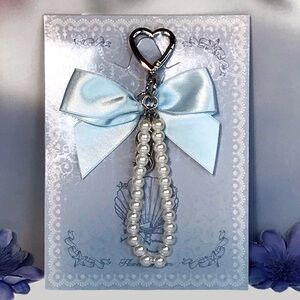 Flower Knows Shell’s Jewels Blue Bow Heart Charm Keychain with Pearl Beads *BNIP